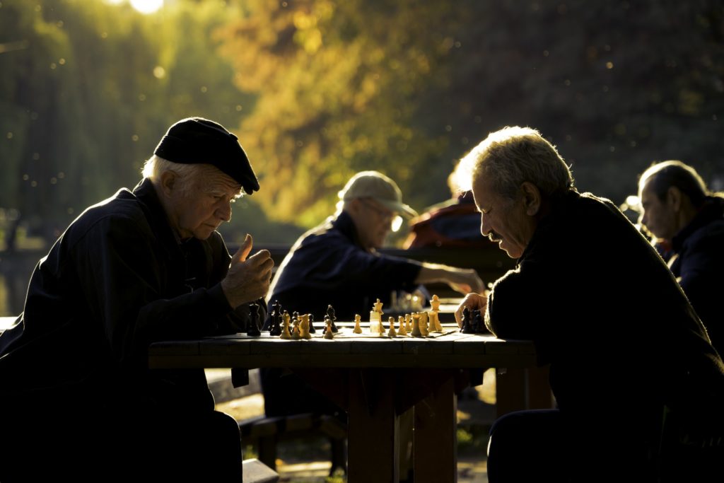 Atividades cognitivas para idosos - xadrez